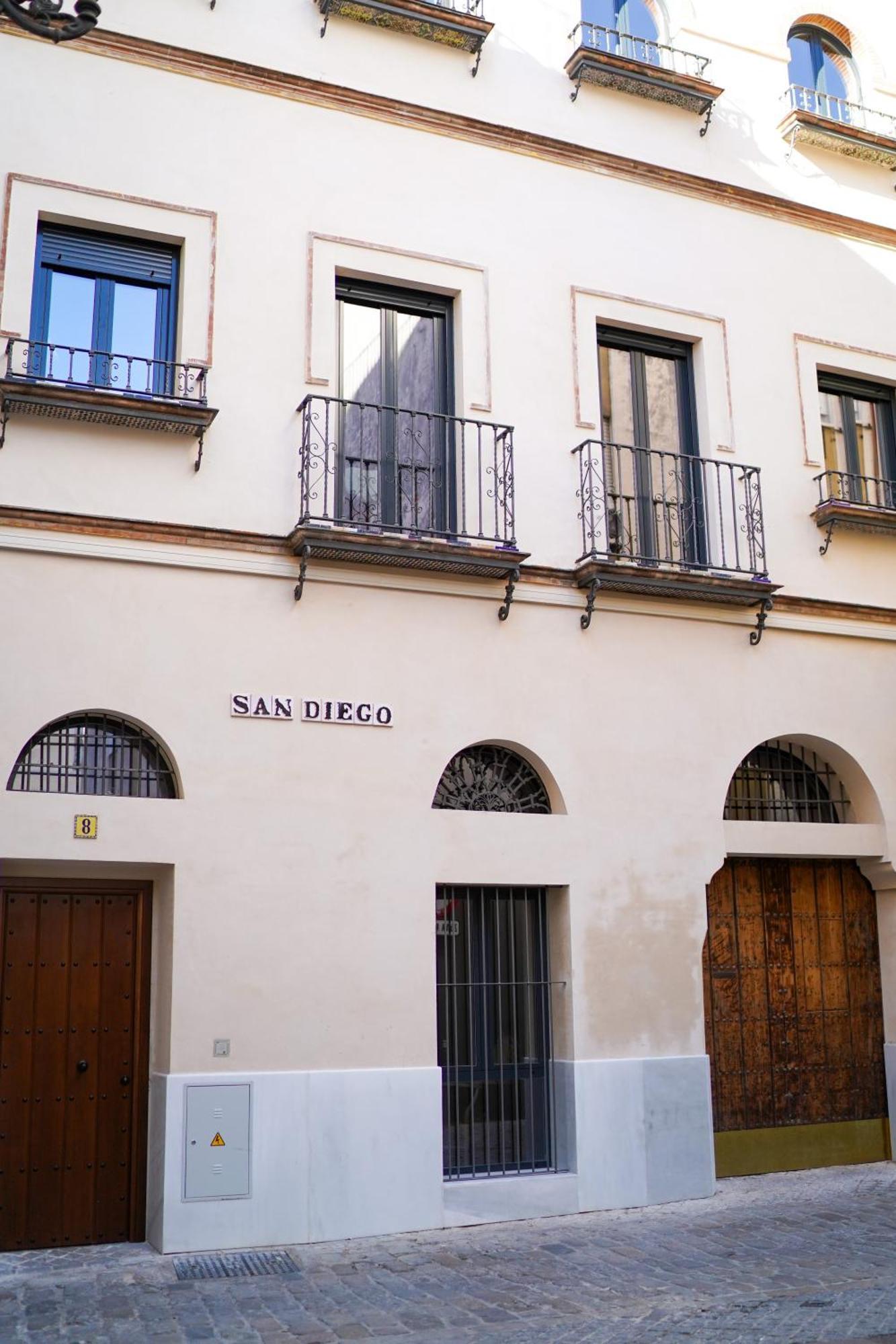San Diego Cathedral Sevilla II Экстерьер фото
